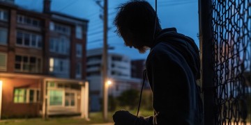 可以绕开物业拉电线吗？